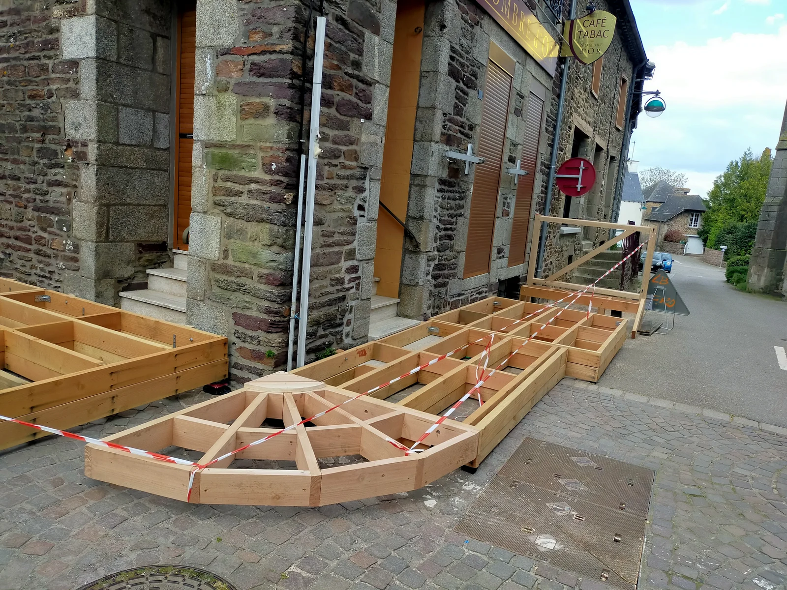 Charpente pour terrasse bois local Mauron Nombre dOr, vue 3